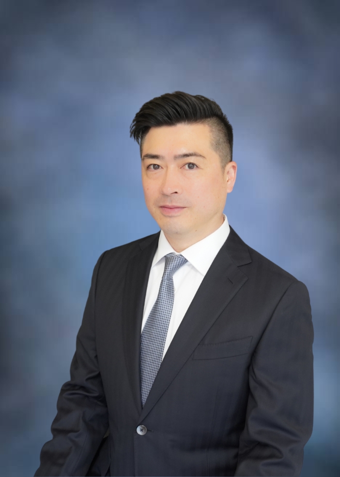 Portrait of Genki Tochimoto, founder of Wellnethy